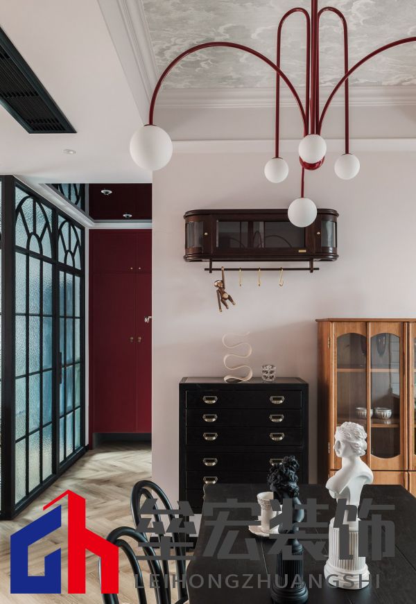 80㎡法式復(fù)古混搭風(fēng)，百看不膩！