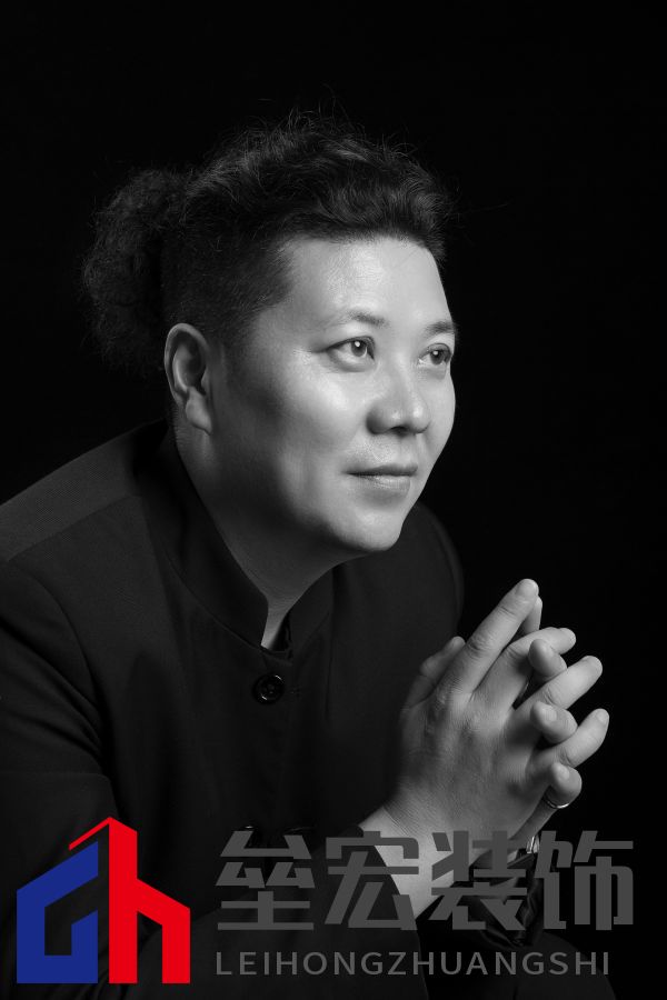 設(shè)計(jì)師王桂鵬斬獲金住獎(jiǎng)大連十大居住空間設(shè)計(jì)師稱(chēng)號(hào)「Talk設(shè)計(jì)」