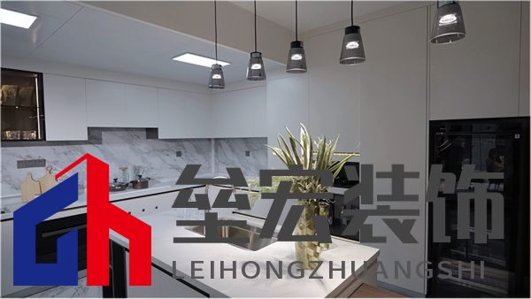 武大靖的冠軍新家燈光原來有這么多細(xì)節(jié)，華藝照明是怎么做到的