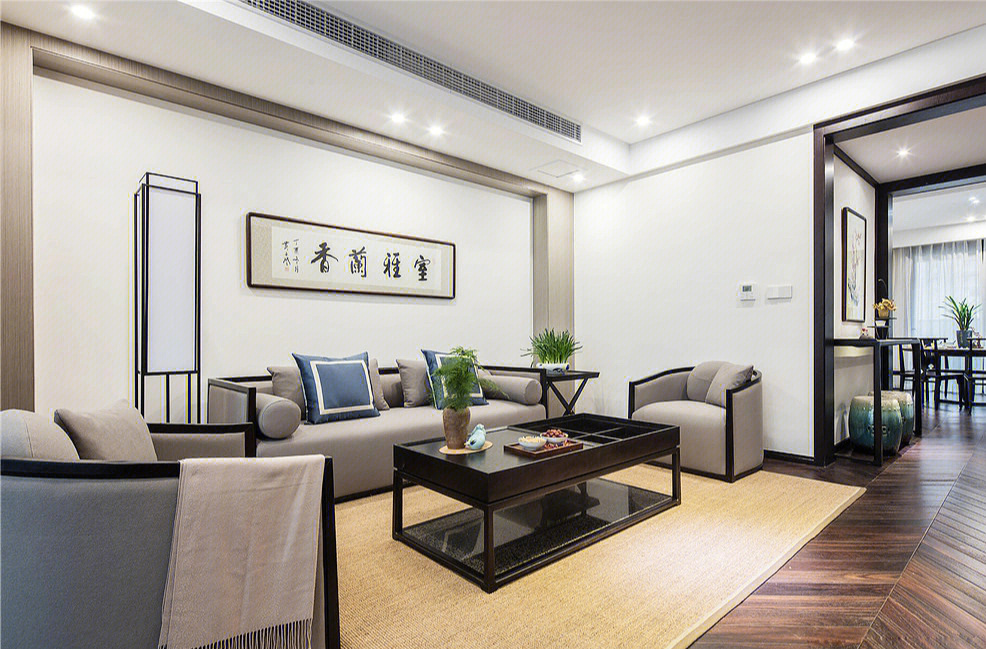 廈門(mén)裝修半包多少錢(qián)一平_廈門(mén)新中式全包裝修_廈門(mén)裝修房子全包價(jià)格一般多少