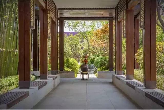 150㎡戶型四間朝南，一個創(chuàng)新的戶型，我不允許它有1㎡的浪費(fèi)。