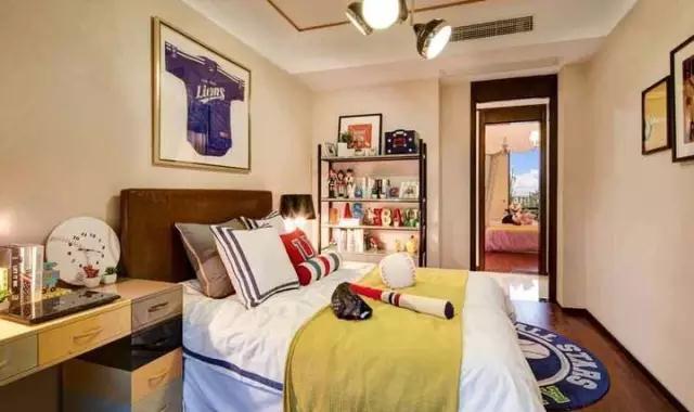 150㎡戶型四間朝南，一個創(chuàng)新的戶型，我不允許它有1㎡的浪費(fèi)。