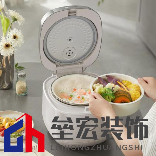 在家復(fù)刻柴火飯！小熊電器鐵釜電飯煲：暢享美食帶來的愉悅感