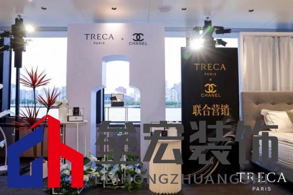 490萬(wàn)奧古斯汀床墊攜手企業(yè)家張?zhí)m閃耀黃浦江，法國(guó)崔佧打造新品發(fā)布會(huì)盛宴