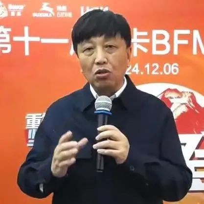 重塑信心，堅定信念，逆境攀登！