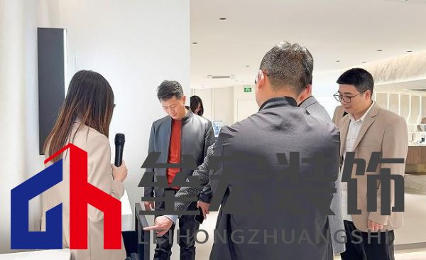 十大衛(wèi)浴品牌-鷹衛(wèi)?。簞?wù)實創(chuàng)新，共謀發(fā)展，全力開啟2025新征程！